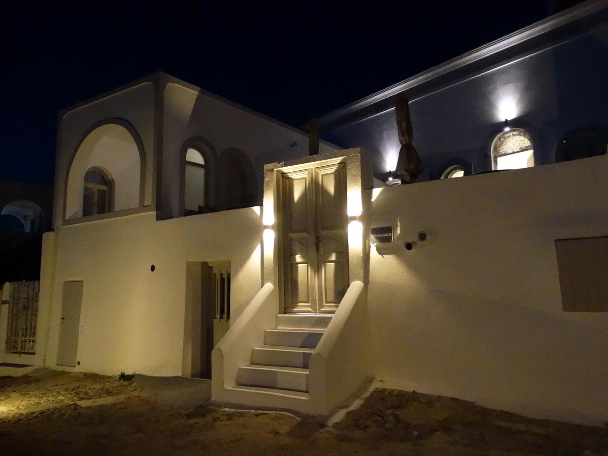 Yposkafo Suites - Villa - Santorini Fira  Esterno foto