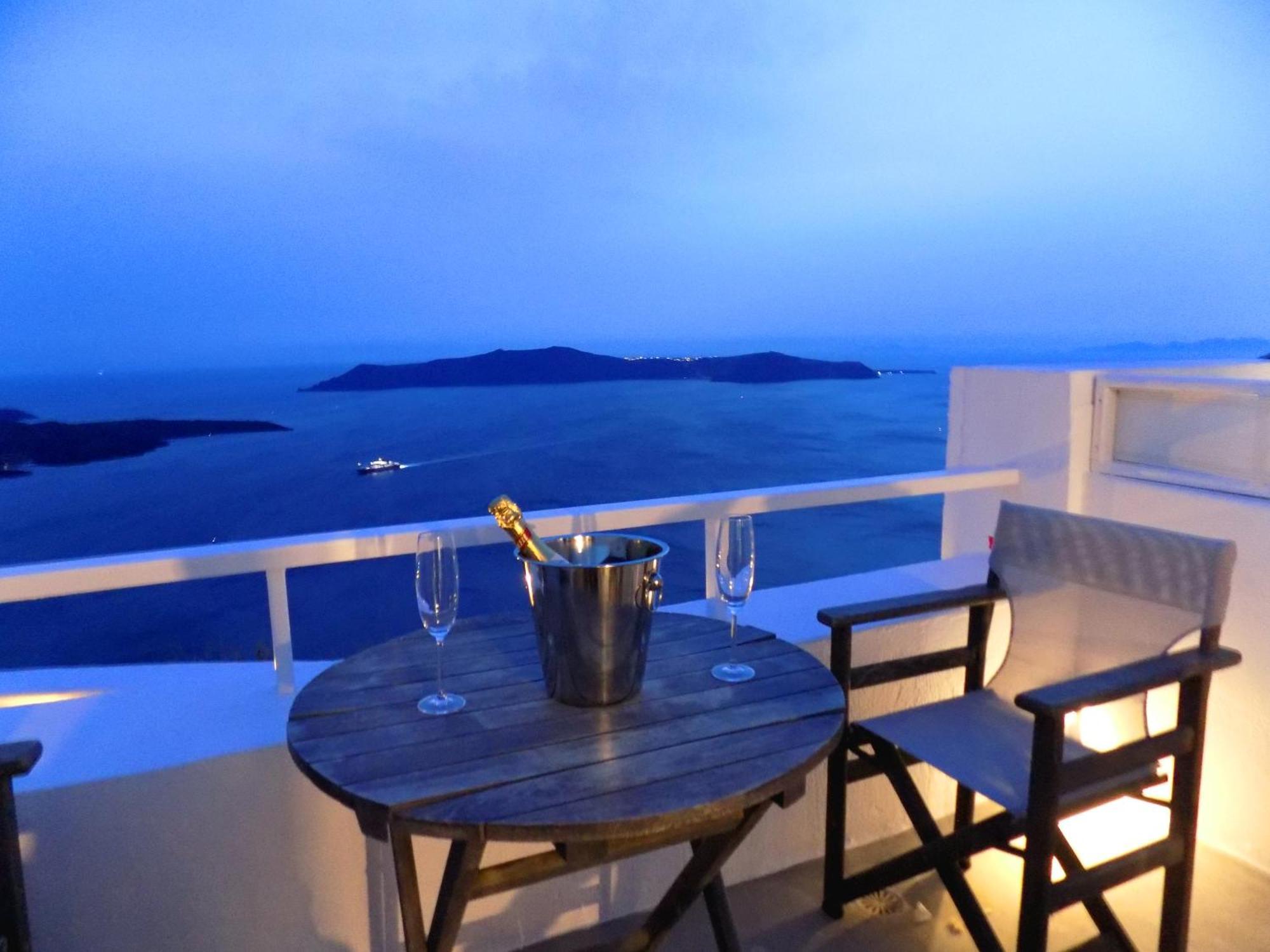 Yposkafo Suites - Villa - Santorini Fira  Esterno foto