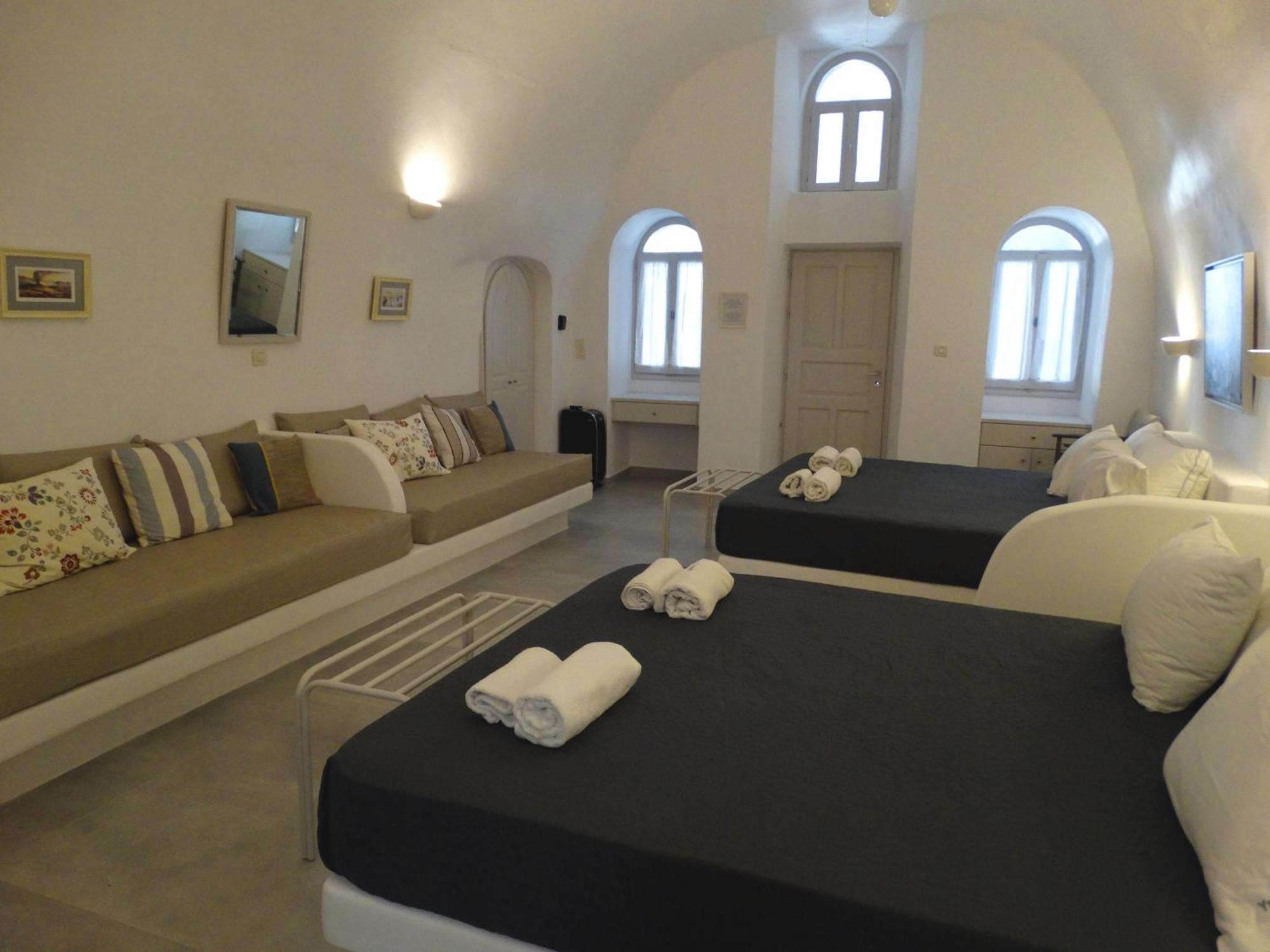 Yposkafo Suites - Villa - Santorini Fira  Esterno foto