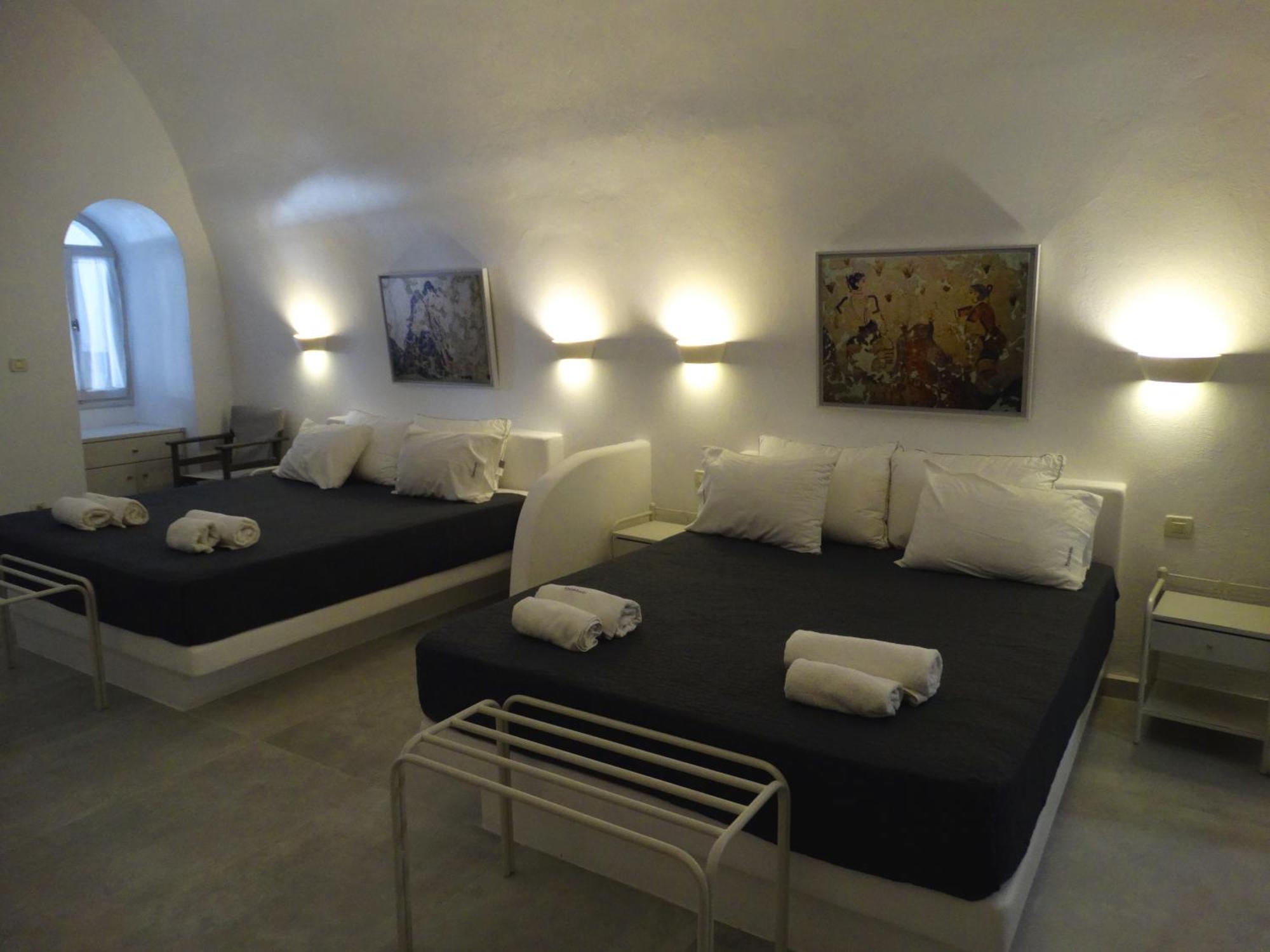 Yposkafo Suites - Villa - Santorini Fira  Esterno foto